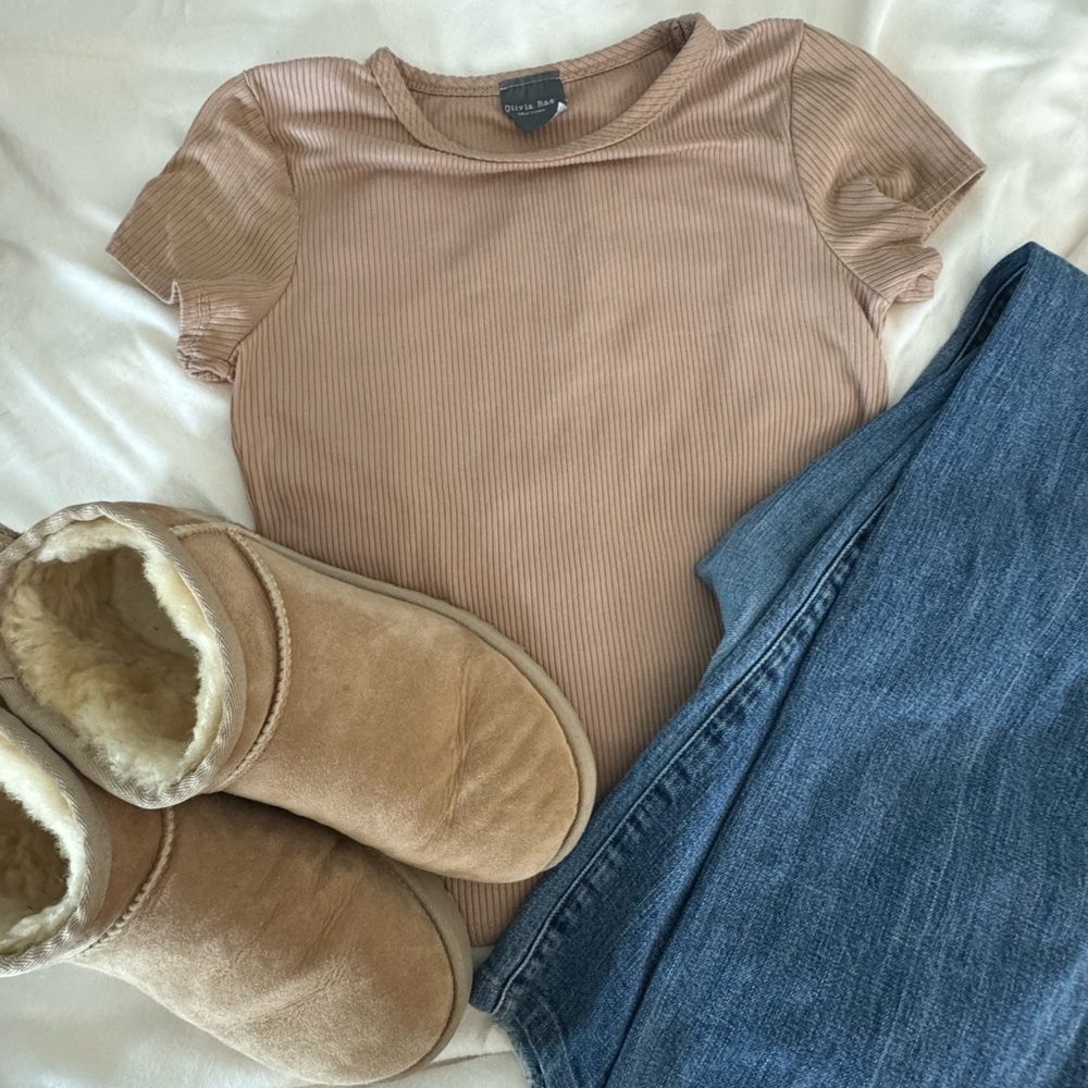 Olivia Rae Beige Ribbed Top - Picture 5 of 7